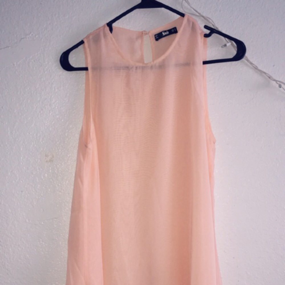 Sheer baby pink A-line dress - Picture 2 of 3